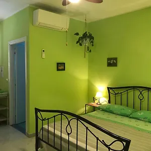  Bed & Breakfast Su Sole